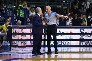 Malore per coach Sacripanti, a Sassari Ciarpella capo allenatore