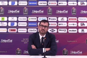 Pallacanestro Varese, Tom Bialaszewski si sente in pericolo? La rapida risposta