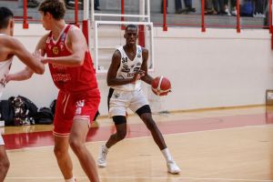 Trento batte Pistoia, clamorosa tripla doppia per Saliou Niang