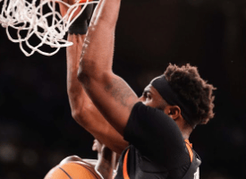 Knicks, Thibodeau esalta Mitchell Robinson: “Difensore incredibile”