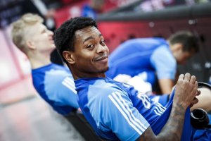 Happy Casa Brindisi, Wendell Mitchell part ways