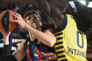 Barcellona, rimonta e riscatto: Fenerbahce ko