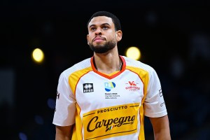 Pesaro, rescissione consensuale con Ray McCallum