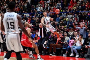 Iffe Lundberg inadvertently runs over a fan at the end of Olimpia-Virtus