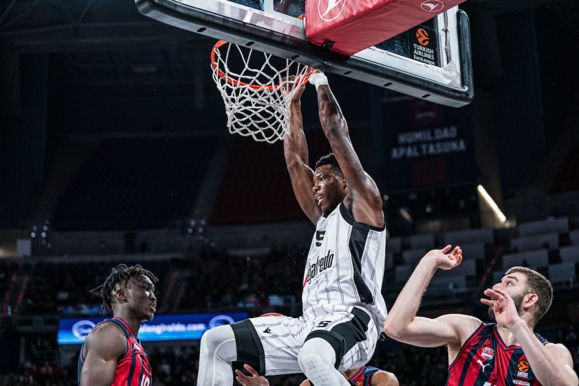 Devontae Cacok contratto