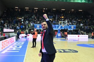 LBA Serie A | Nicola Brienza miglior coach Sportando del girone di andata