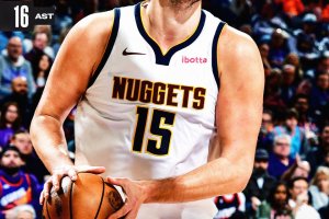 Jokic e Denver resistono alla rimonta Phoenix e vincono 119-111