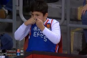 Ergin Ataman rivela: Credo che mio figlio Sarp oggi indosserà la canotta dell’Efes
