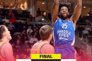 Larkin scatenato, l’Anadolu Efes allunga sull’Alba Berlino nel quarto periodo