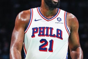 Philadelphia esagerata a Charlotte con Embiid, 76ers a +53