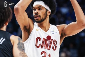 Fa tutto LeVert, e i Cavs battono i Mavs