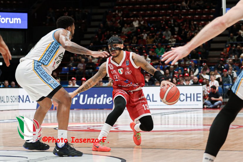 EA7 Emporio Armani Milano - Vanoli Cremona Shabazz Napier