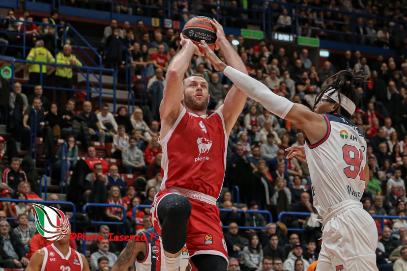 EA7 Emporio Armani Milano - Baskonia Nicolò Melli