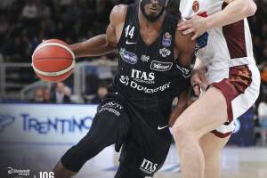 Trento disintegra Venezia: maestosa prestazione di capitan Forray e compagni