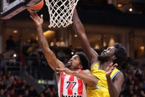 ALBA dura un tempo, Olympiacos travolgente nella ripresa
