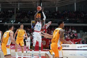 UNAHOTELS Reggio Emilia, Kevin Hervey ritocca i suoi massimi in carriera