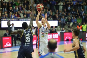 NutriBullet Treviso, Osvaldas Olisevicius chiude in doppia doppia