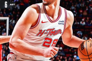 Houston torna a vincere con il miglior Sengun di sempre