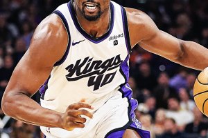 Sabonis a 22 secondi dalla fine, Curry perde la palla e i Kings battono i Warriors