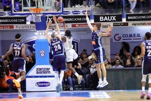 Happy Casa Brindisi – Generazione Vincente Napoli, il tabellino