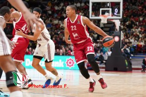 Olimpia Milano, riecco Devon Hall: contro la Germani Brescia ci sarà