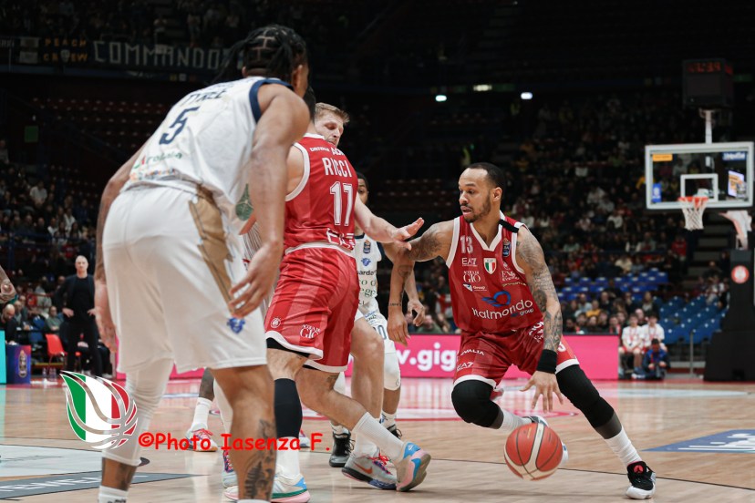 EA7 Emporio Armani Milano - Banco di Sardegna Sassari Shabazz Napier
