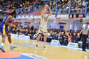 Nate Laszewski: Fondamentale continuare con questa striscia se vogliamo salvarci