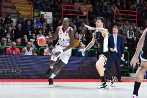 Pallacanestro Reggiana: si torna sul mercato: Hervey fuori dal progetto, Atkins a rischio