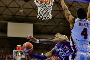 La Fortitudo Bologna vince a Piacenza: 13 per Bolpin e Morgillo