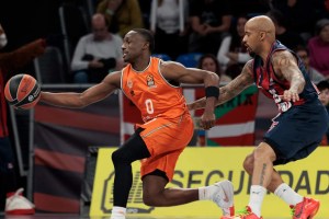 Valencia, vittoria dal valore doppio sul campo di Baskonia
