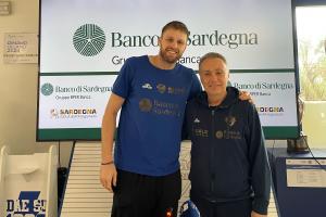 Sassari, Bucchi: “Partita da affrontare con attenzione ed entusiasmo”