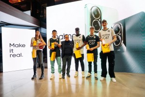 realme lancia il nuovo smartphone C67, assieme ai giovani volti della Pallacanestro Varese
