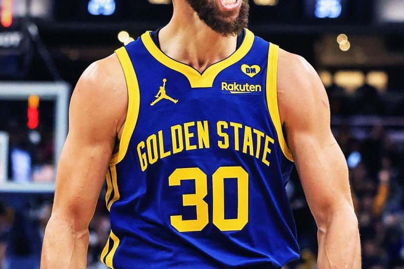 Stephen Curry domina, i Warriors battono i Pacers
