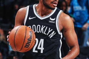 Schroder parte bene e guida i Nets su San Antonio