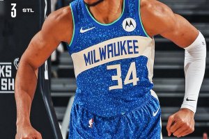 Antetokounmpo e difesa: i Bucks dominano i Nuggets