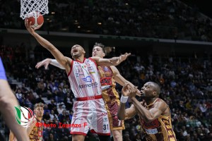 I 28 punti di Shields sono il nuovo record per un giocatore dell’Olimpia Milano nella Final Eight