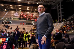 Il Sindaco di Pesaro: Costa va solo ringraziato. Ma ci lasci con la salvezza