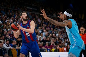 Nikola Kalinic reportedly could leave Barcelona in off-season. Crvena Zezda possible destination
