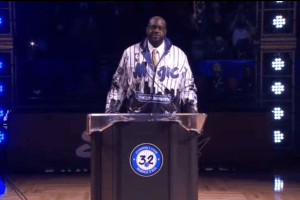 Gli Orlando Magic ritirano la maglia numero 32 di Shaquille O’Neal