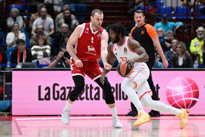 Semi Ojeleye Virtus Bologna Valencia