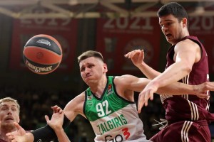 Bayern knocks-off Zalgiris to move into Play-in picture