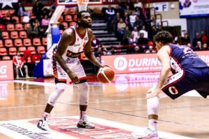 Unieuro Forlì: infortunio per Kadeem Allen