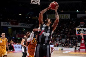Jordan Mickey joins Qingdao Eagles
