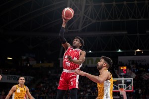 Reggio Emilia passa contro una Pesaro mai in partita