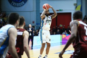 Vanoli Cremona, contro l’Olimpia Milano in forte dubbio Trevor Lacey: le parole di Cavina