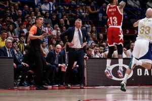Jasikevicius: ‘Troppi errori mentali all’inizio, buona la reazione di carattere del secondo tempo’