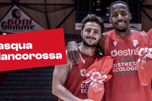 Pistoia, un bel regalo di Pasqua grazie all’uovo biancorosso