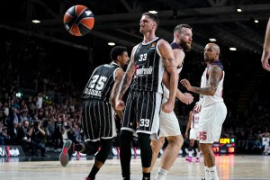 Baskonia-Virtus Bologna, palla a due alle 20.30 | Per un’altra notte magica