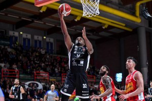 Baldasso e Obasohan sugli scudi, vittoria play-off per la Bertram