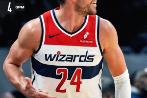 Clamorosi Wizards: tripla doppia di Giannis, ma i Bucks sono battuti